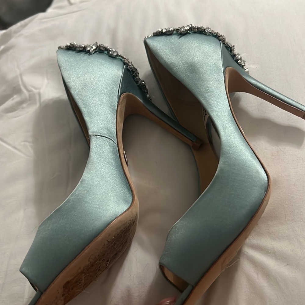Bm Heels View 3